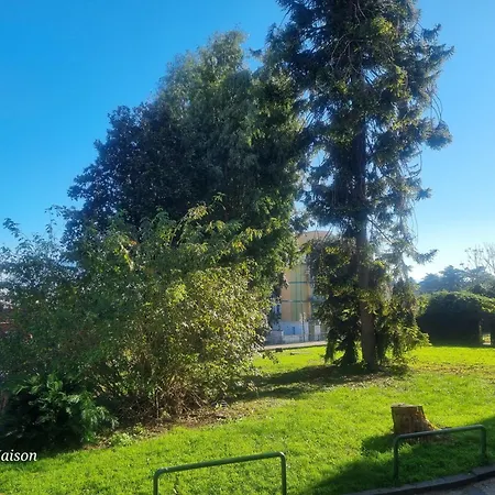 Cheri' Maison * Naples